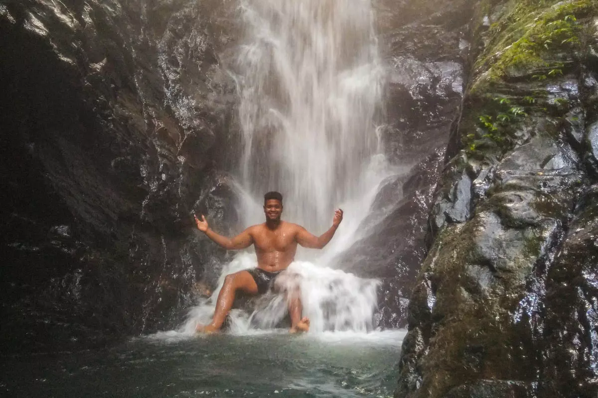 aguaclara-rejuvenece-cascada-baltazar-disfruta-buenaventura