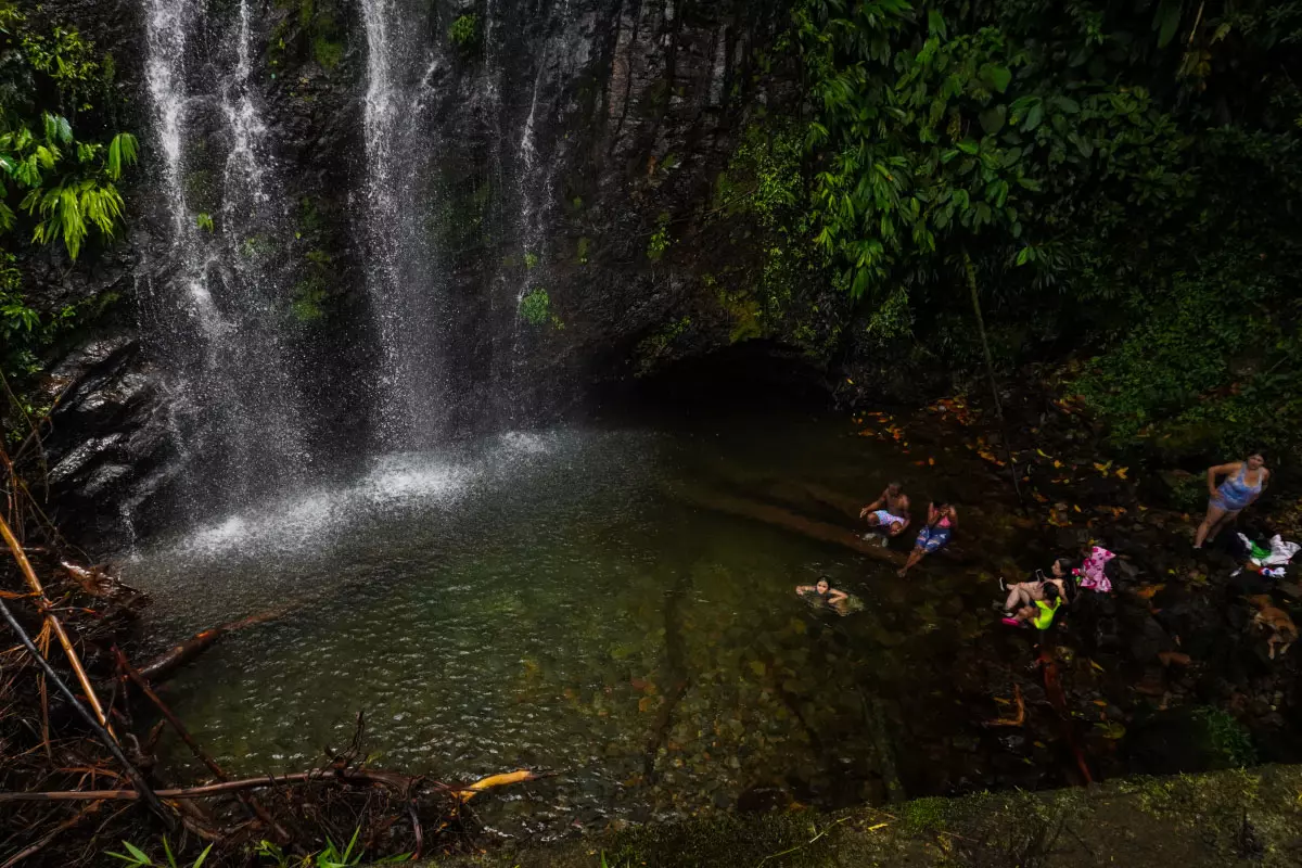 aguaclara-rejuvenece-hilo-oro-2-disfruta-buenaventura