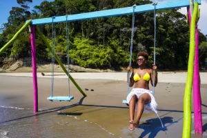 Playa dorada en Magüipi con Disfruta Buenaventura